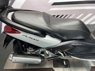 Yamaha X-MAX 250 Blanca