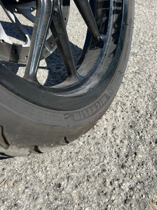 KTM 125 Duke Negra y Naranja