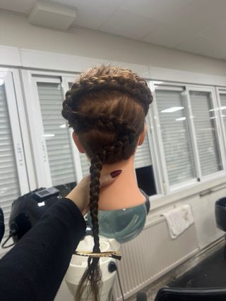 Peluca Pelo Natural Marrón Giubra