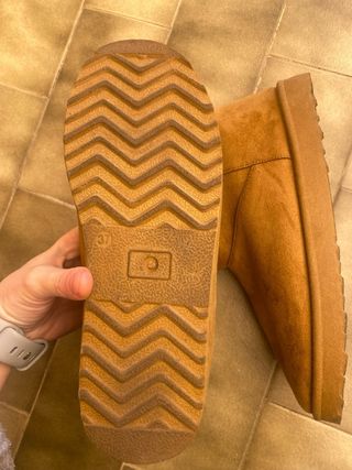 Botas de ante forradas de borrego