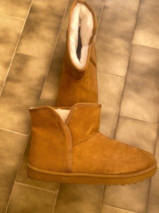 Botas de ante forradas de borrego
