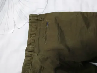 Lote Ropa Hackett Marrón