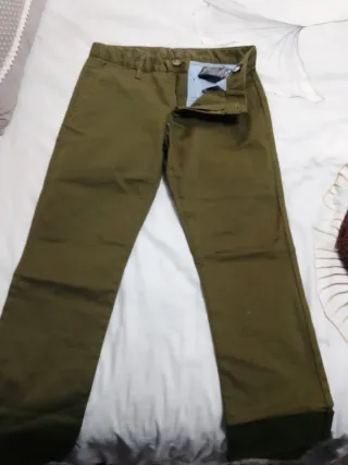 Lote Ropa Hackett Marrón