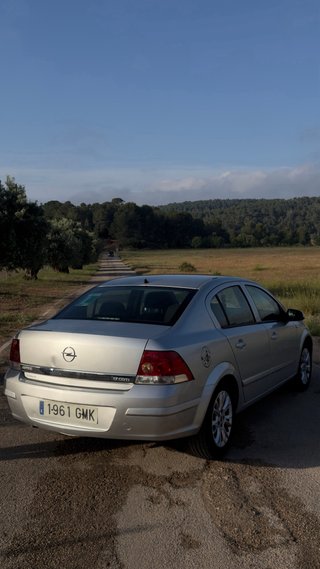 Opel Astra 2009