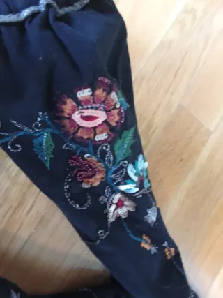 Chaqueta bordada Zara