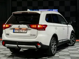 Mitsubishi Outlander 2.2 DI-D 150CV 7 PLAZAS 2019