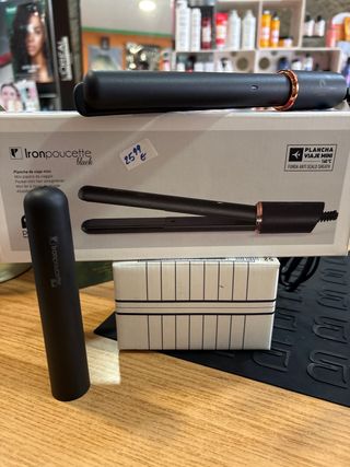 Plancha de viaje Ironpoucette negra