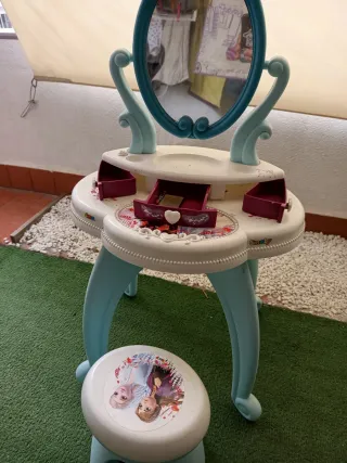 ** TOCADOR INFANTIL SMOBY FROZEN **