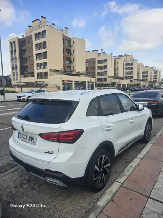 MG ZS 2024