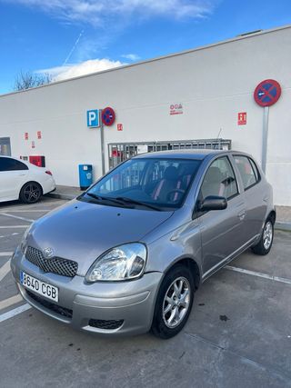 Toyota Yaris 2003