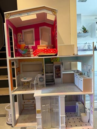 Casa Muñecas Rainbow High