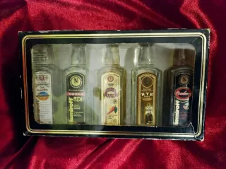 Set 5 Mini Bottiglie Vodka Nemiroff Collezione