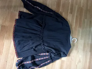 Chaqueta Zara bordada