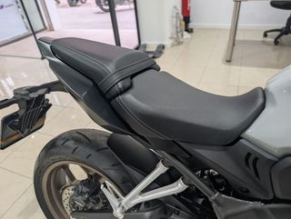 HONDA CB 650 R (2.945 KMS)