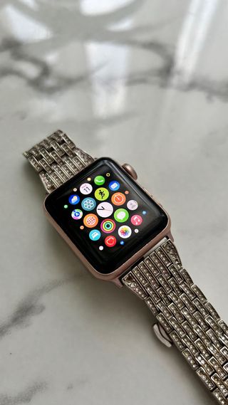Apple Watch Series 3 38mm WR-50m