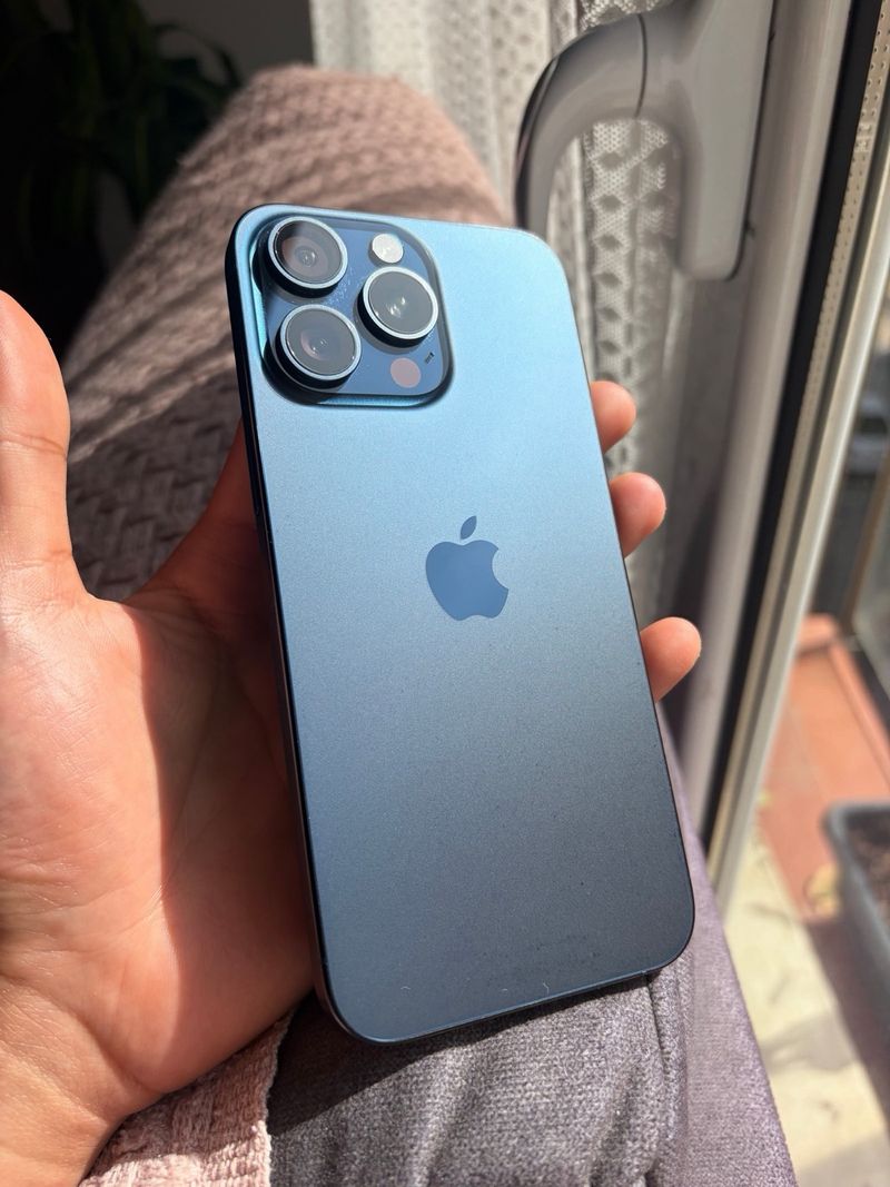 iPhone 15 Pro Max 256GB Azul Titanio afbeelding 2