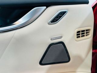 Maserati Ghibli GranSport 3.0 V6 tt 257kW350CV