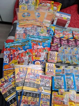 Lote Panini Adrenalyn y Ligas Coleccionismo.