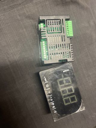 Se vende controlador digital de temperatura EVCO (