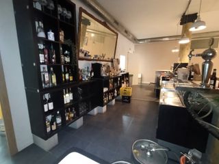 R-7939881 Traspas de local con licencia de bar bcn