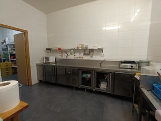 R-7939881 Traspas de local con licencia de bar bcn