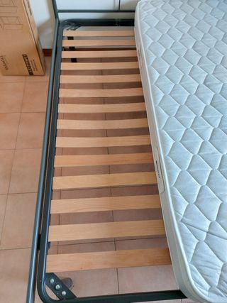 Letto matrimoniale in ferro battuto