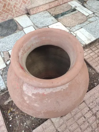 Tinaja Antigua Fábrica de Polo Totana