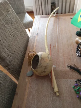 Berimbau infantil de madera