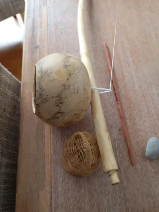 Berimbau infantil de madera