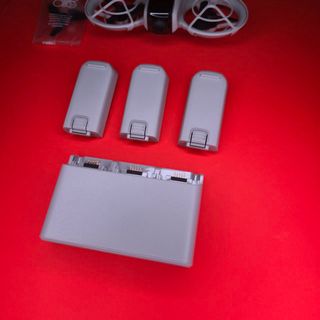 Mini dron DJI Neo 3 baterías Carcador, Como Nuevo