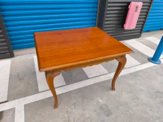 Mesa de madera estilo isabelino buen estado