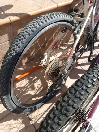Bicicletas para arreglar (PARA QUIEN VENGA)