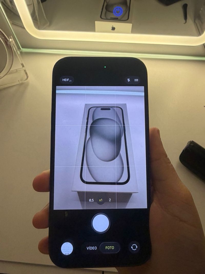 iPhone 15 256GB 84% Batería afbeelding 4
