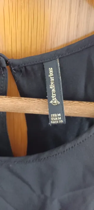 Blusa Stradivarius Negra