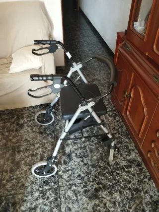 Andador plegable aluminio con cesta