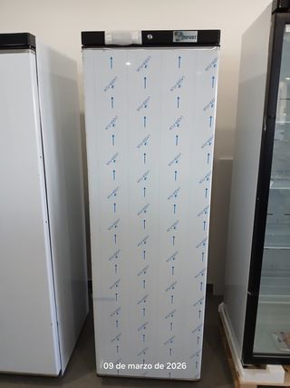 congelador vertical: móvil 631060693