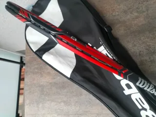 Raqueta Wilson con funda Babolat