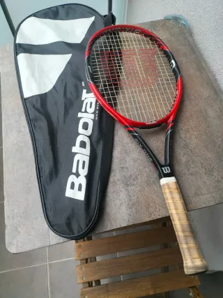 Raqueta Wilson con funda Babolat