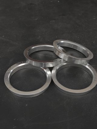 Centradores de aluminio para llantas