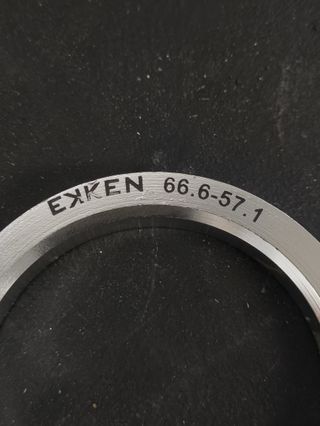 Centradores de aluminio para llantas