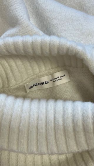 Jersey blanco cuello alto