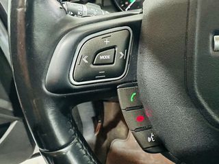 Land-Rover Range Rover Evoque SE