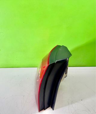 Piloto Trasero Izquierdo Volkswagen Golf V