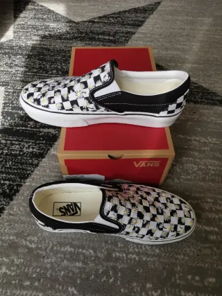 Vans Slip-On Flores Cuadros Talla 40.5