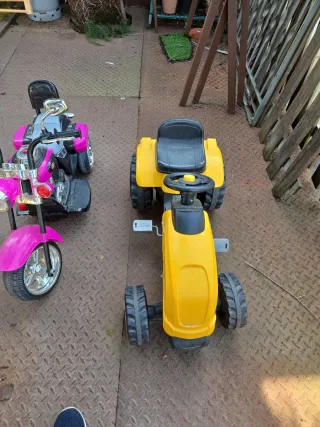 Tractor y Moto Eléctrica Infantil