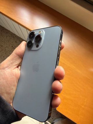 iPhone 13 Pro 128GB Azul con Caja y Accesorios