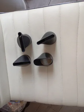 Beccuccio Asciugacapelli Nero