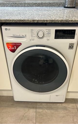 Lavadora y Secadora LG 2 en 1
