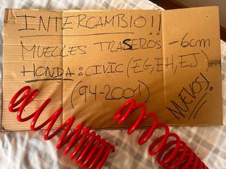 Cambio muelles deportivos rojos para Honda Civic