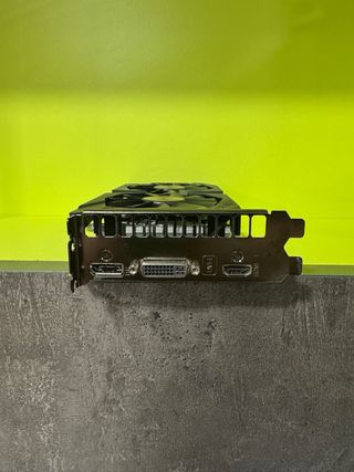 Tarjeta Gráfica Asus GTX 750 Ti 4GB